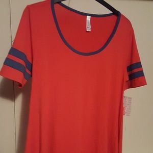 LULAROE NWT PERFECT TEE RED NAVY BLUE STRIPES S